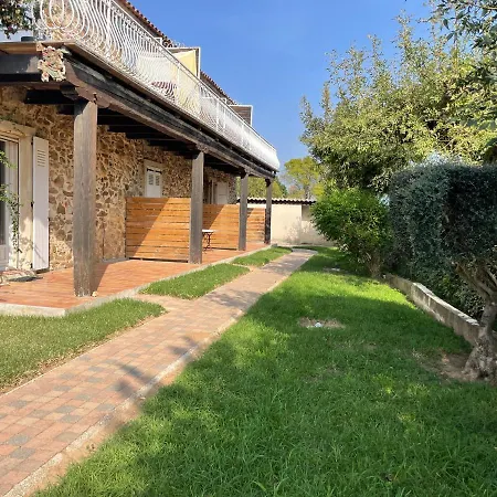 Le Castel Hyeres
